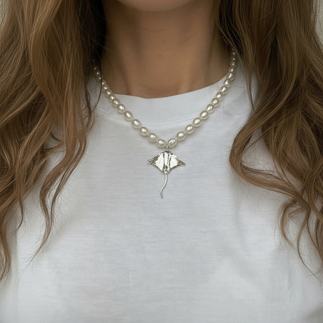 Devilfish Pearl Necklace – gold plated devilfish charm with freshwater pearls by Carolinne B