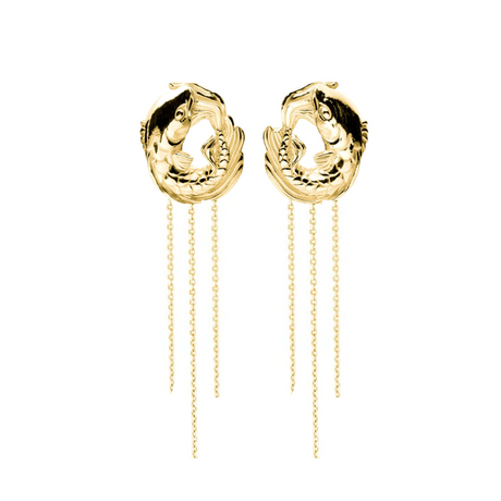 Round Koi Fish Drop Earrings in gold, styled on model – bold, sculptural aquatic-inspired statement jewelry from Drifter Collection by Carolinne B, Made in Stockholm