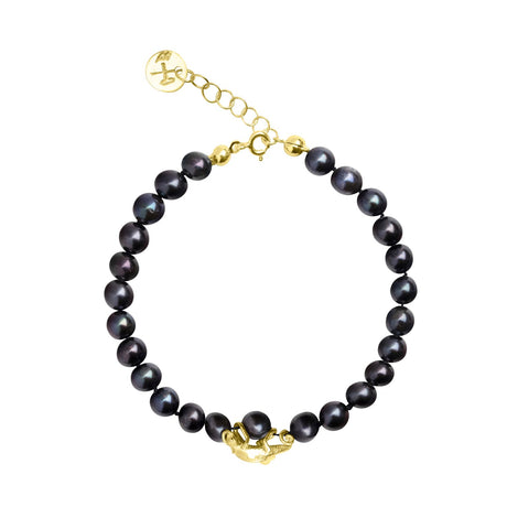 Chameleon Pearl Bracelet in gold with black pearl, handcrafted animal-inspired statement jewelry – Carolinne B, Made in Stockholm