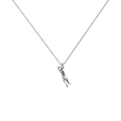 Close-up of Lioness Necklace in silver, sculptural lioness design, handcrafted in Stockholm – Carolinne B