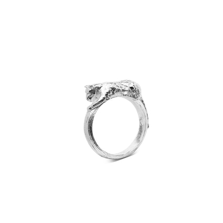 Lioness Ring in sterling silver, handcrafted sculptural animal-inspired statement jewelry – Carolinne B, Made in Stockholm