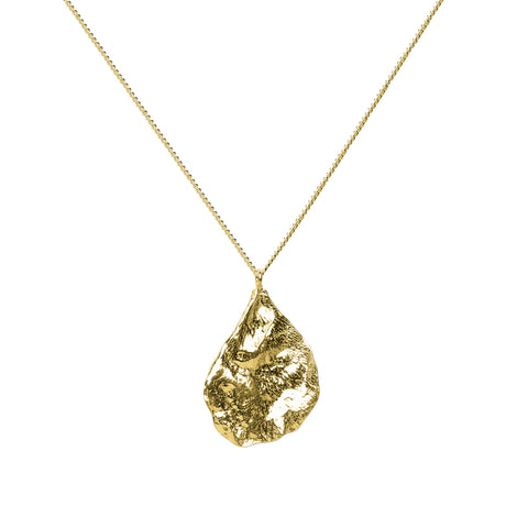 An 18K gold-plated necklace with a pendant shaped like a rose petal